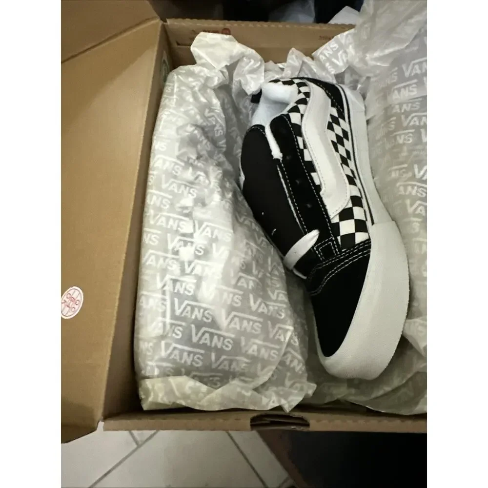 New Women's Size 8 Vans Knu Skool Checkered VN000D2TBPB Kids Size 7Y